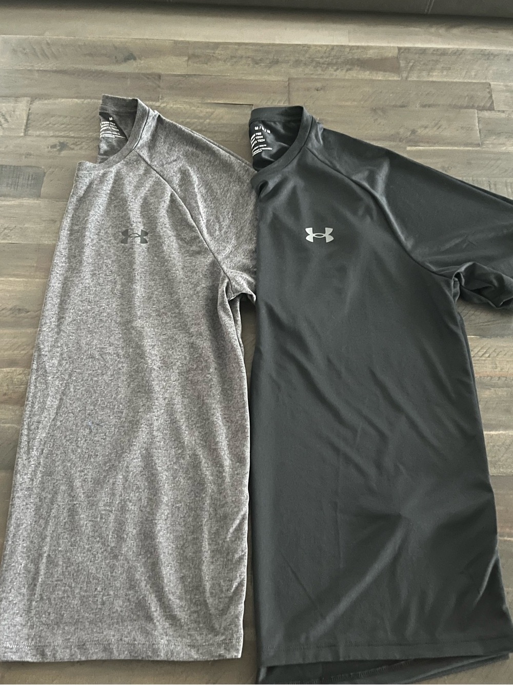 MENS UNDER ARMOUR TECH TEE SHIRTS